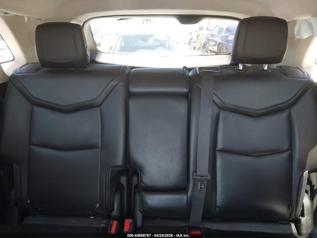 1GYKNCRS5KZ242260 Cadillac XT5 LUXURY