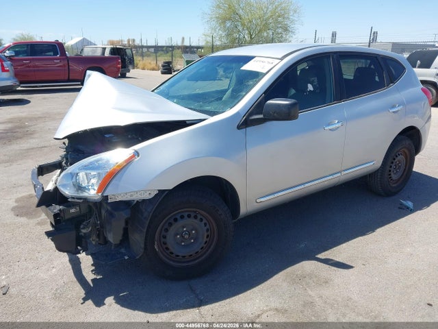 Nissan Rogue Select S 2015 JN8AS5MT1FW670991 Image 2