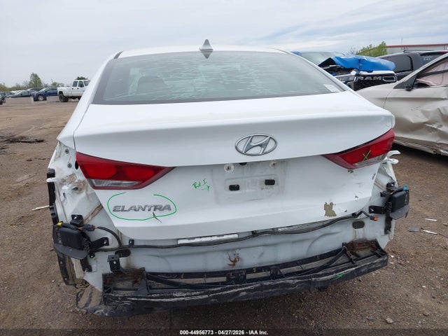 Продаж на аукціоні авто 2018 Hyundai Elantra Sel, vin: 5NPD84LF4JH387545, номер лоту: 44956773