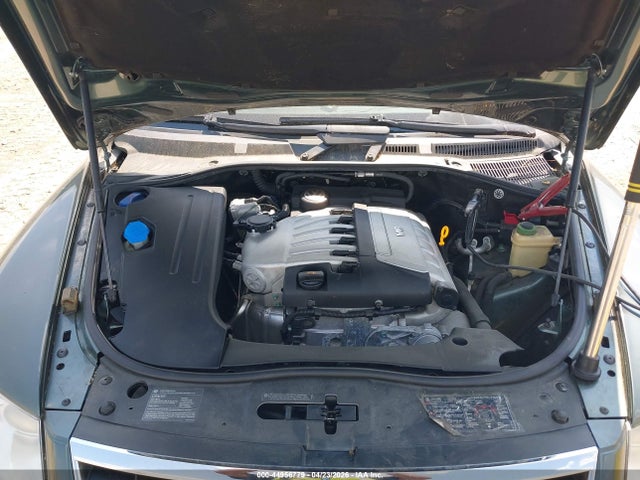 2004 Volkswagen Touareg V6 მანქანა იყიდება აუქციონზე, vin: WVGBC67L74D004687, აუქციონის ნომერი: 44956779