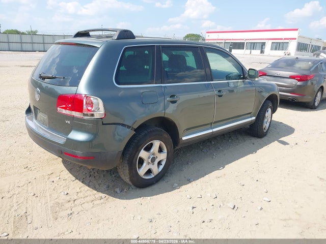 2004 Volkswagen Touareg V6 მანქანა იყიდება აუქციონზე, vin: WVGBC67L74D004687, აუქციონის ნომერი: 44956779