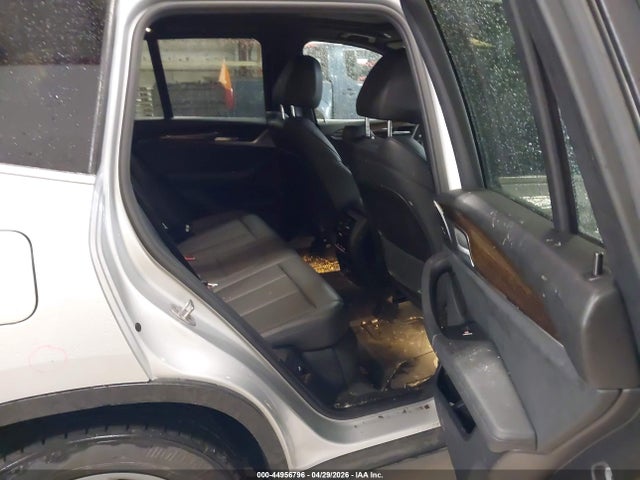 44956796 :رقم المزاد ، 5UXTR9C59JLD65440 vin ، 2018 Bmw X3 Xdrive30i مزاد بيع