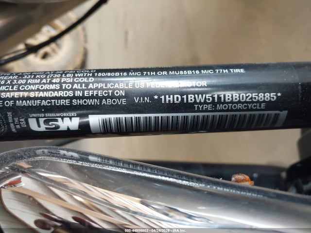 44956803 :رقم المزاد ، 1HD1BW511BB025885 vin ، 2011 Harley-davidson Flstc مزاد بيع