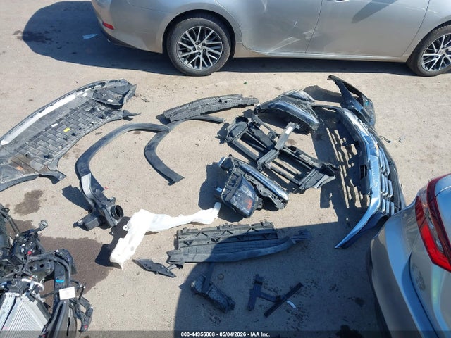 44956808 :رقم المزاد ، 3GNAXHEG2TL117694 vin ، 2026 Chevrolet Equinox Fwd Lt مزاد بيع