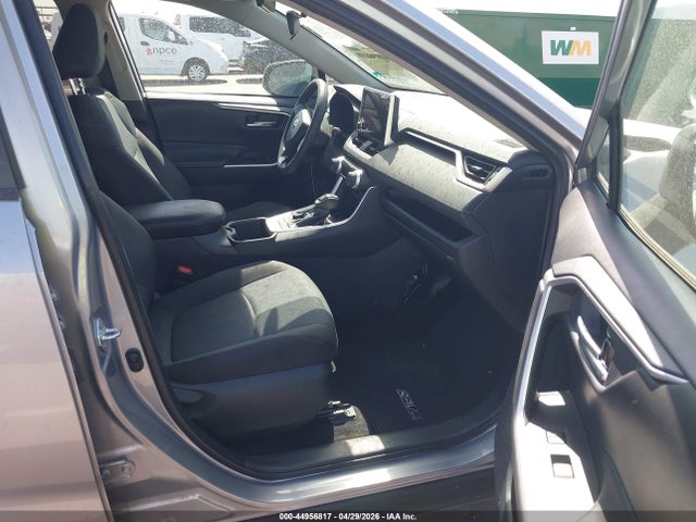 44956817 :رقم المزاد ، 4T3RWRFV4RU147136 vin ، 2024 Toyota Rav4 Hybrid Xle مزاد بيع