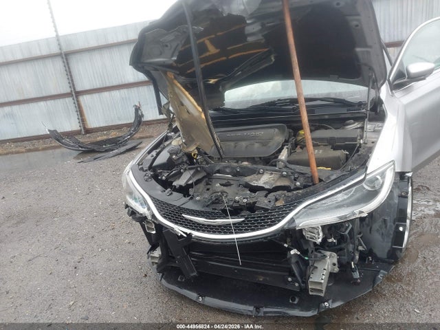 Aukcja sprzedaży 2015 Chrysler 200 Limited, vin: 1C3CCCAB6FN570817, numer aukcji: 44956824