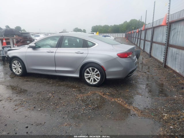 Aukcja sprzedaży 2015 Chrysler 200 Limited, vin: 1C3CCCAB6FN570817, numer aukcji: 44956824