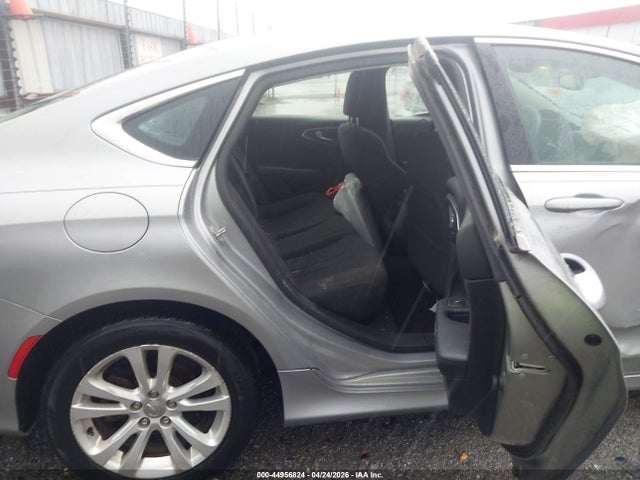 Aukcja sprzedaży 2015 Chrysler 200 Limited, vin: 1C3CCCAB6FN570817, numer aukcji: 44956824