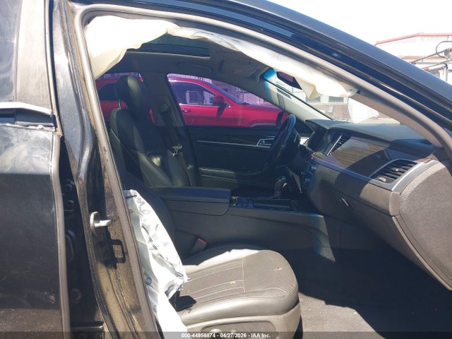 Продаж на аукціоні авто 2015 Hyundai Genesis 3.8, vin: KMHGN4JEXFU096038, номер лоту: 44956874
