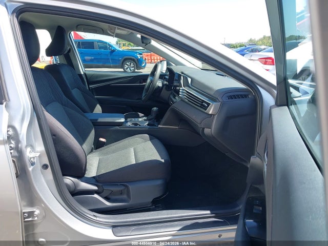 Toyota CAMRY LE 2025 4T1DAACK9SU528127 Image 5