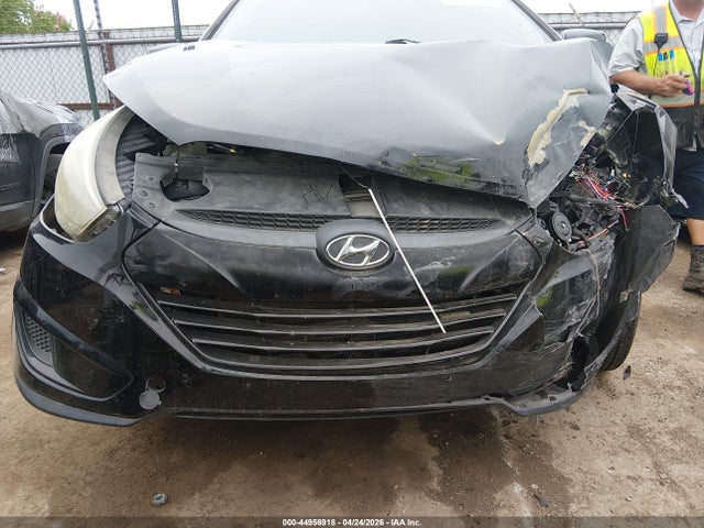 44956918 :رقم المزاد ، KM8JTCAF5FU042239 vin ، 2015 Hyundai Tucson Gls مزاد بيع