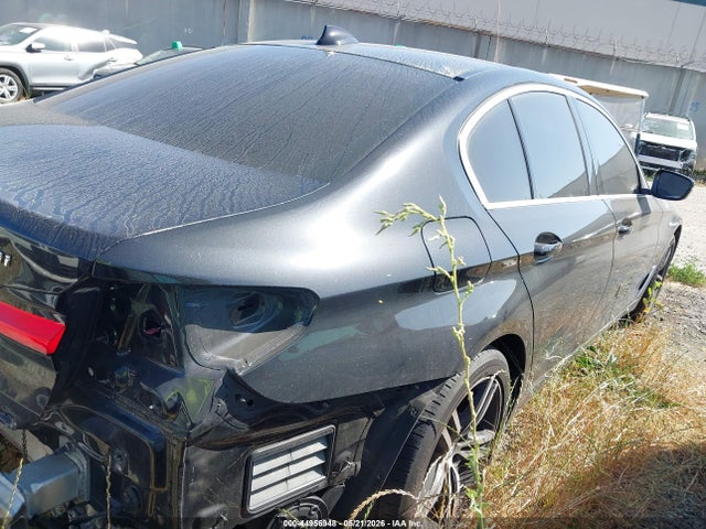 Продажа на аукционе авто 2021 Bmw 530i, vin: WBA53BH03MCF06164, номер лота: 44956948