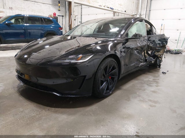 2024 Tesla Model 3 Performance All-wheel Drive მანქანა იყიდება აუქციონზე, vin: 5YJ3E1ET4RF788464, აუქციონის ნომერი: 44956975
