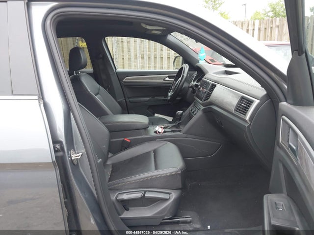 Продаж на аукціоні авто 2020 Volkswagen Atlas Cross Sport 3.6l V6 Se W/technology/3.6l V6 Se W/technology R-line, vin: 1V26E2CA5LC212258, номер лоту: 44957029