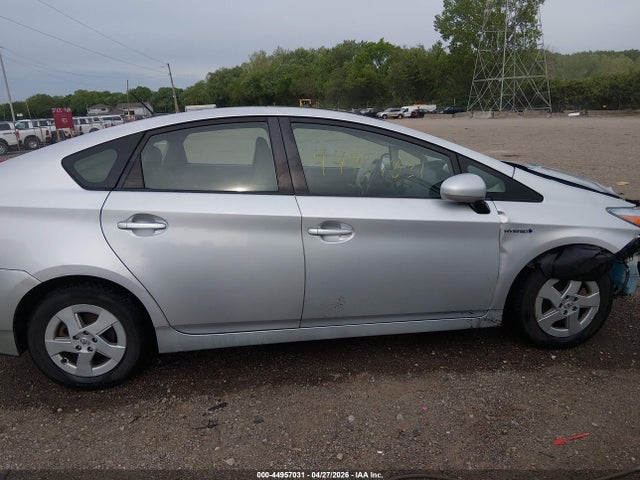 44957031 :رقم المزاد ، JTDKN3DUXB0279064 vin ، 2011 Toyota Prius Three مزاد بيع