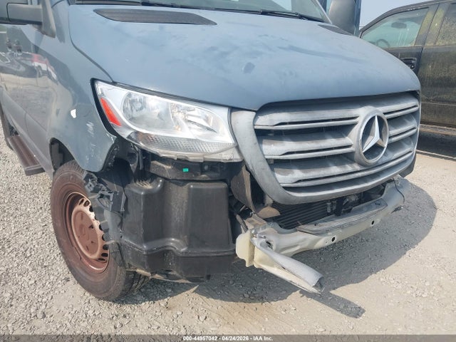 44957042 :رقم المزاد ، WD4PF0CDXKT004222 vin ، 2019 Mercedes-benz Sprinter 2500 Standard Roof V6 مزاد بيع