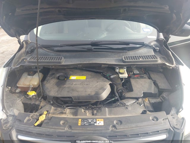 44957046 :رقم المزاد ، 1FMCU9GX7GUC61472 vin ، 2016 Ford Escape Se مزاد بيع