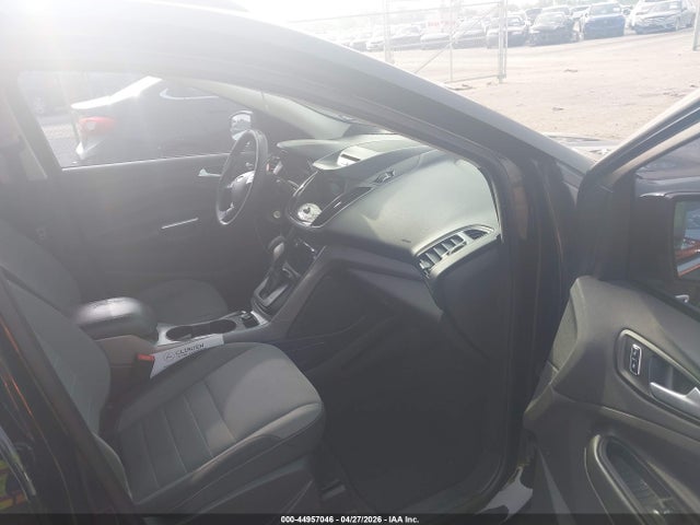 44957046 :رقم المزاد ، 1FMCU9GX7GUC61472 vin ، 2016 Ford Escape Se مزاد بيع