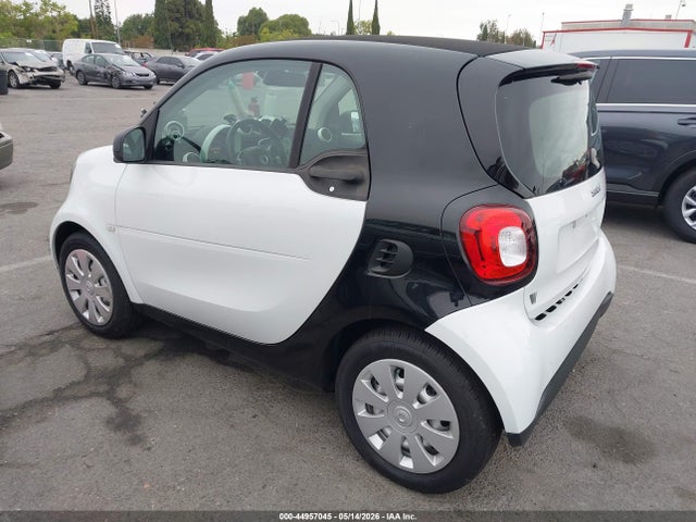 2018 Smart Fortwo Electric Drive Pure მანქანა იყიდება აუქციონზე, vin: WMEFJ9BA7JK311353, აუქციონის ნომერი: 44957045
