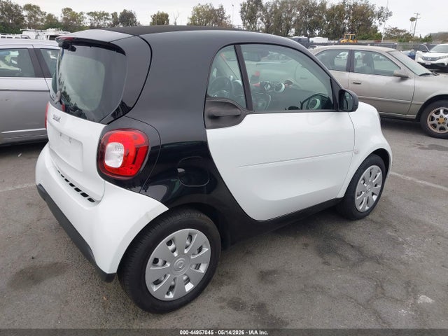 2018 Smart Fortwo Electric Drive Pure მანქანა იყიდება აუქციონზე, vin: WMEFJ9BA7JK311353, აუქციონის ნომერი: 44957045