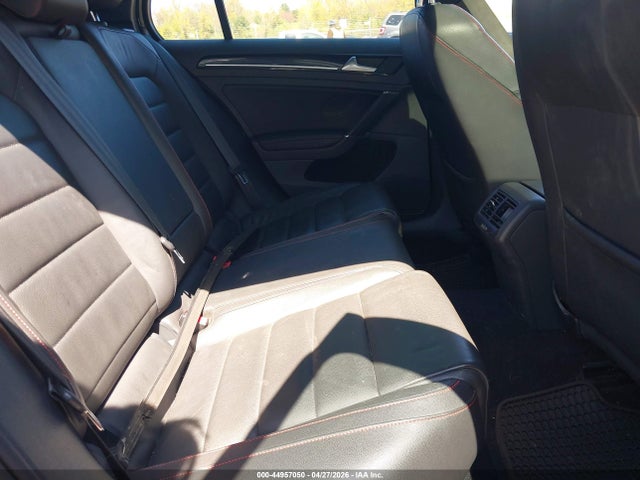 Продаж на аукціоні авто 2015 Volkswagen Golf Gti 2.0t Se 4-door, vin: 3VW5T7AU0FM098294, номер лоту: 44957050
