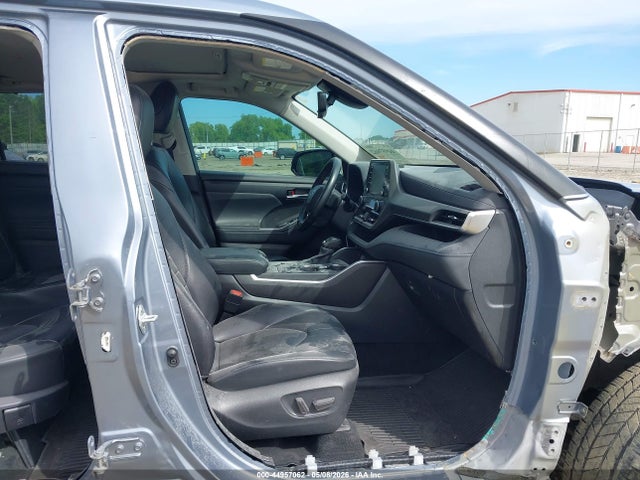 2022 Toyota Highlander Xle მანქანა იყიდება აუქციონზე, vin: 5TDHZRAH8NS125690, აუქციონის ნომერი: 44957062