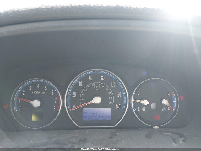 Auction sale of the 2007 Hyundai Santa Fe Limited/se, vin: 5NMSH13E87H104762, lot number: 44957063