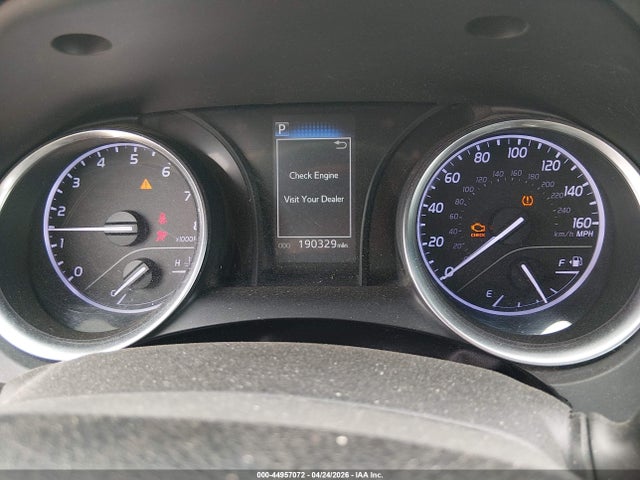 44957072 :رقم المزاد ، 4T1B11HKXJU593986 vin ، 2018 Toyota Camry Le مزاد بيع