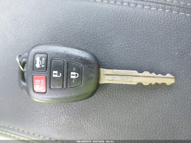 Продажа на аукционе авто 2015 Toyota Corolla S Plus, vin: 2T1BURHE5FC382669, номер лота: 44957076