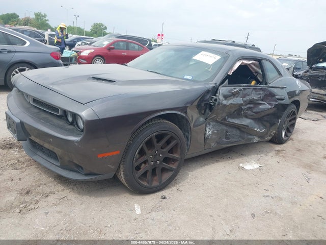 44957079 :رقم المزاد ، 2C3CDZAG6GH102172 vin ، 2016 Dodge Challenger Sxt مزاد بيع