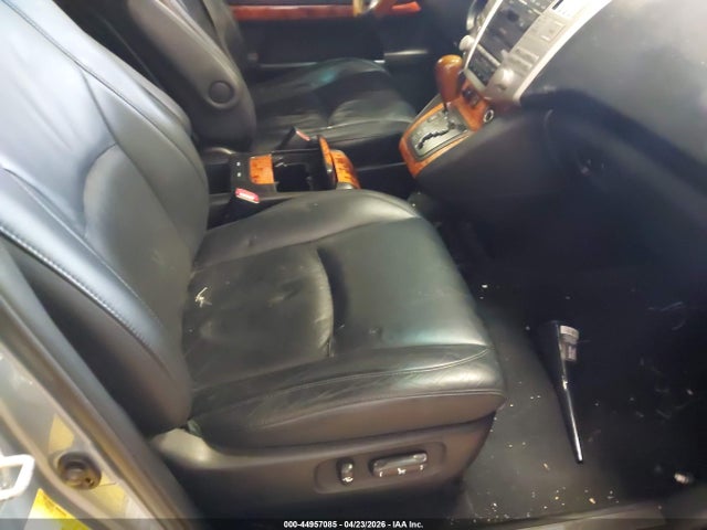 2005 Lexus Rx 330 მანქანა იყიდება აუქციონზე, vin: 2T2HA31U35C086268, აუქციონის ნომერი: 44957085