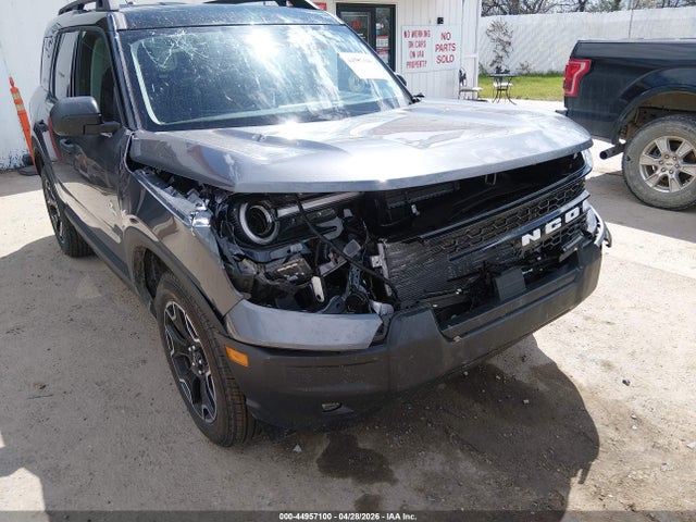 Продаж на аукціоні авто 2026 Ford Bronco Sport Outer Banks, vin: 3FMCR9CN8TRE27490, номер лоту: 44957100