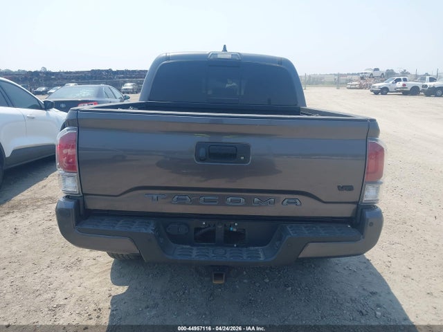 44957116 :رقم المزاد ، 5TFCZ5AN2LX241242 vin ، 2020 Toyota Tacoma Trd Sport مزاد بيع