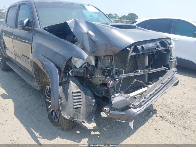 44957116 :رقم المزاد ، 5TFCZ5AN2LX241242 vin ، 2020 Toyota Tacoma Trd Sport مزاد بيع