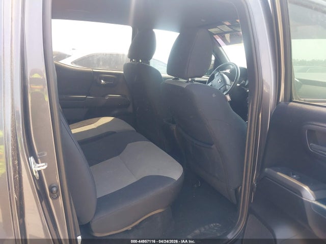 44957116 :رقم المزاد ، 5TFCZ5AN2LX241242 vin ، 2020 Toyota Tacoma Trd Sport مزاد بيع