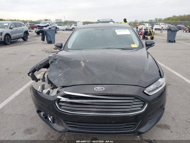 44957121 :رقم المزاد ، 3FA6P0H75FR132015 vin ، 2015 Ford Fusion Se مزاد بيع