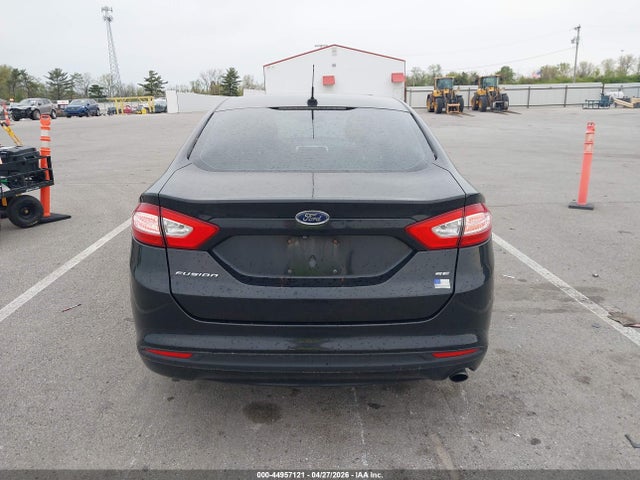 44957121 :رقم المزاد ، 3FA6P0H75FR132015 vin ، 2015 Ford Fusion Se مزاد بيع