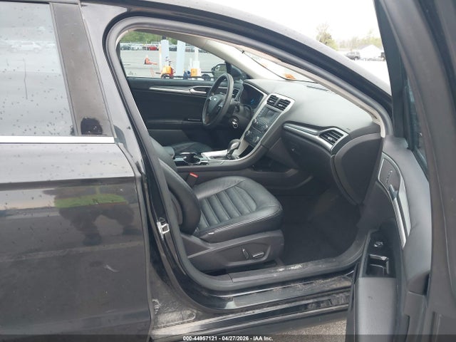 44957121 :رقم المزاد ، 3FA6P0H75FR132015 vin ، 2015 Ford Fusion Se مزاد بيع