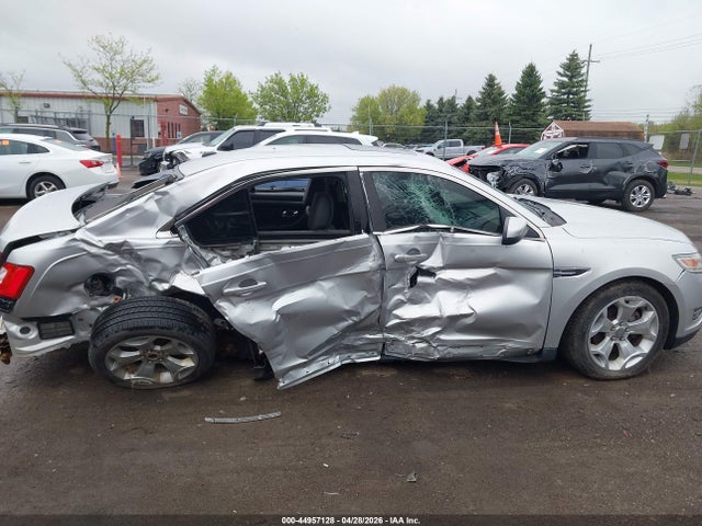 44957128 :رقم المزاد ، 1FAHP2EW0BG140668 vin ، 2011 Ford Taurus Sel مزاد بيع