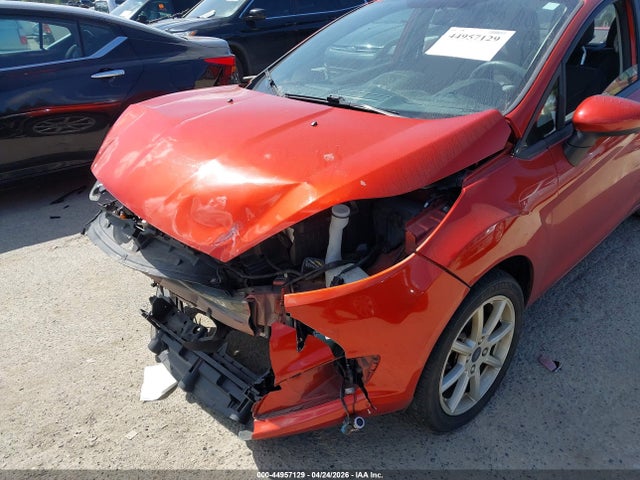Ford FIESTA SE 2018 3FADP4BJ0JM117480 Image 13