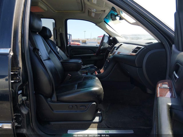 Продаж на аукціоні авто 2010 Cadillac Escalade Hybrid Standard, vin: 1GYUCEEJ8AR223918, номер лоту: 44957136