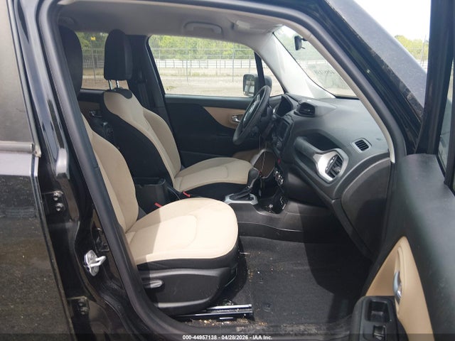 Продажа на аукционе авто 2017 Jeep Renegade Sport Fwd, vin: ZACCJAAB2HPG08382, номер лота: 44957138