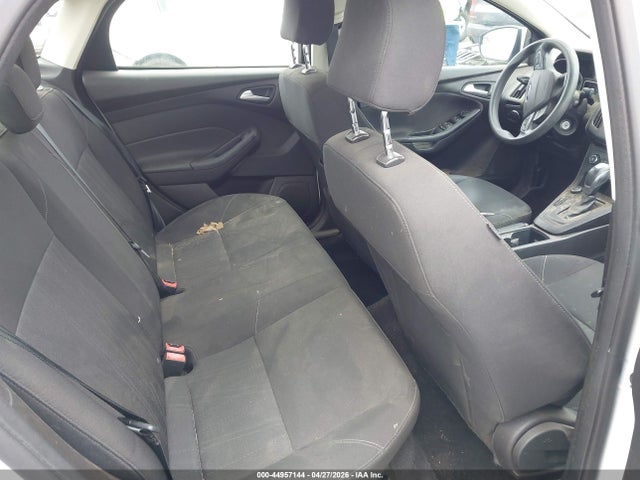 Ford FOCUS SE 2016 1FADP3F21GL326749 Image 8