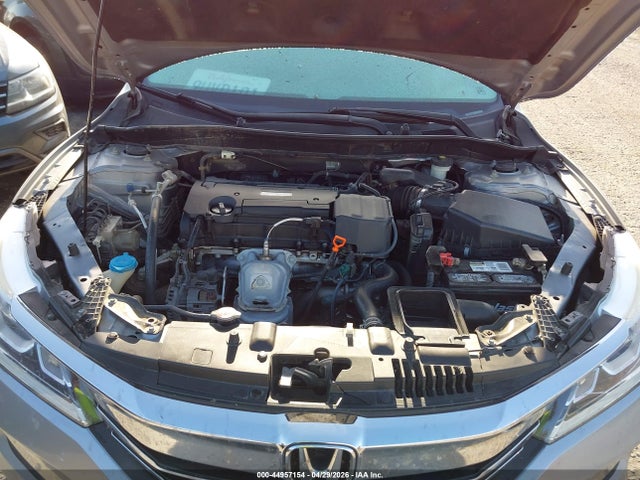 1HGCR2F3XHA285815 Honda ACCORD LX