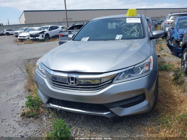 1HGCR2F3XHA285815 Honda ACCORD LX