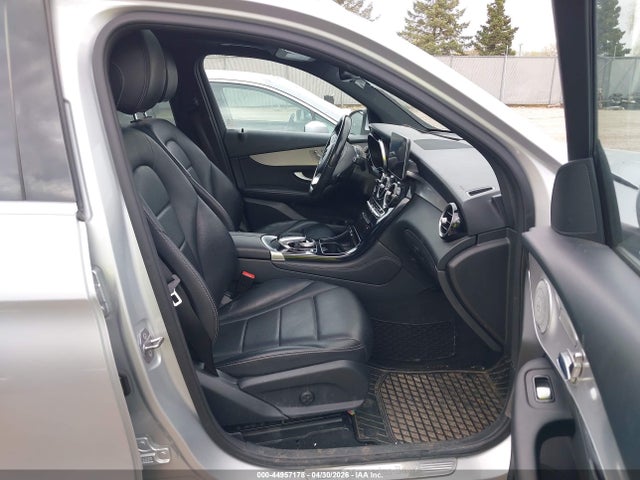 Продаж на аукціоні авто 2017 Mercedes-benz Glc 300 4matic, vin: WDC0G4KB0HF152770, номер лоту: 44957178
