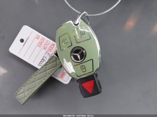 44957230 :رقم المزاد ، WDDHF5GB8BA452903 vin ، 2011 Mercedes-benz E 350 مزاد بيع