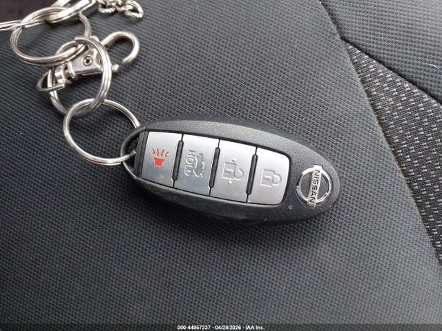 3N1CN8DV0LL801282 Nissan Versa S Xtronic Cvt