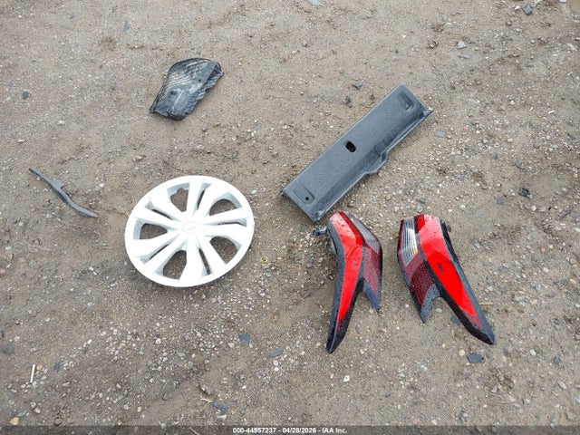 3N1CN8DV0LL801282 Nissan Versa S Xtronic Cvt