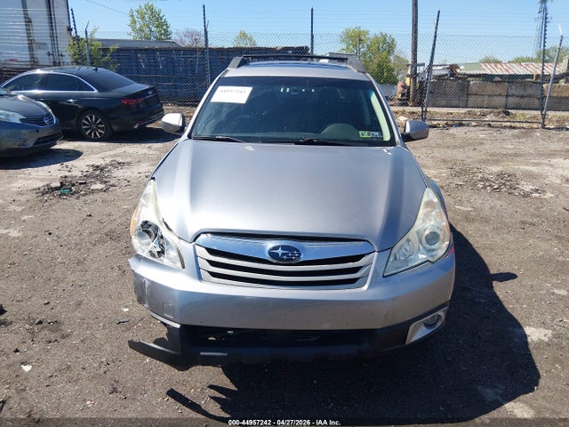 44957242 :رقم المزاد ، 4S4BRBKC0A3319279 vin ، 2010 Subaru Outback 2.5i Limited مزاد بيع